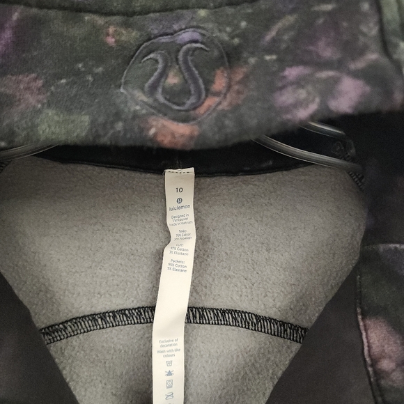 Lululemon Scuba Hoodie Light Cotton FleeceFrozen Flourish Multi/Black size 10 - Picture 3 of 9